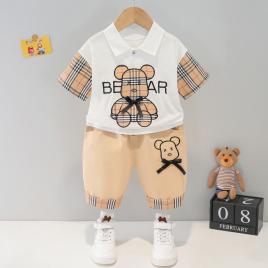 Costumas pentru baietei cu tricou si pantaloni scurti - cream bear (marime
