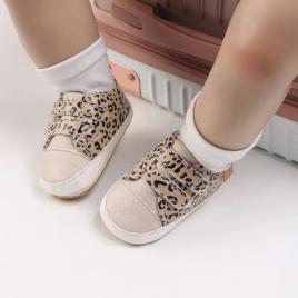 Pantofiori leopard cu barete cu arici (marime disponibila: 3-6 luni (marimea 18