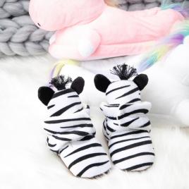 Botosei plusati pentru bebelusi - zebra (marime disponibila: 3-6 luni (marimea