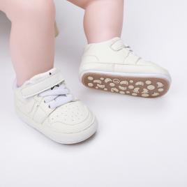 Adidasi albi - smart (marime disponibila: 3-6 luni (marimea 18 incaltaminte))