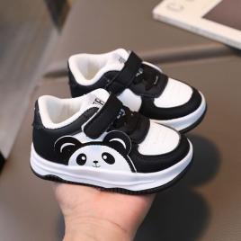 Adidasi alb cu negru - love panda (marime disponibila: marimea 20)