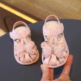 Sandale roz pentru fetite - fluturas (marime disponibila: marimea 21)